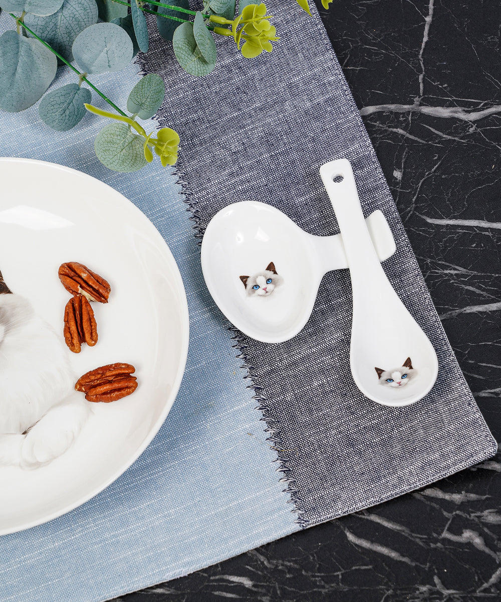 Pet Portrait Porcelain Dinnerware 11-Piece Set - Ragdoll