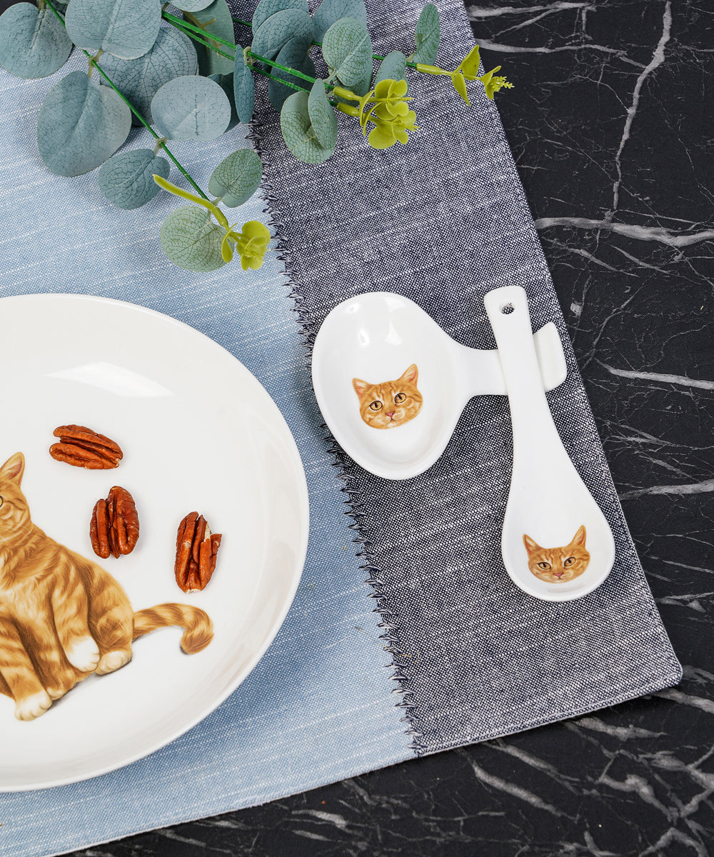 Pet Portrait Porcelain Dinnerware 11-Piece Set - Orange Tabby