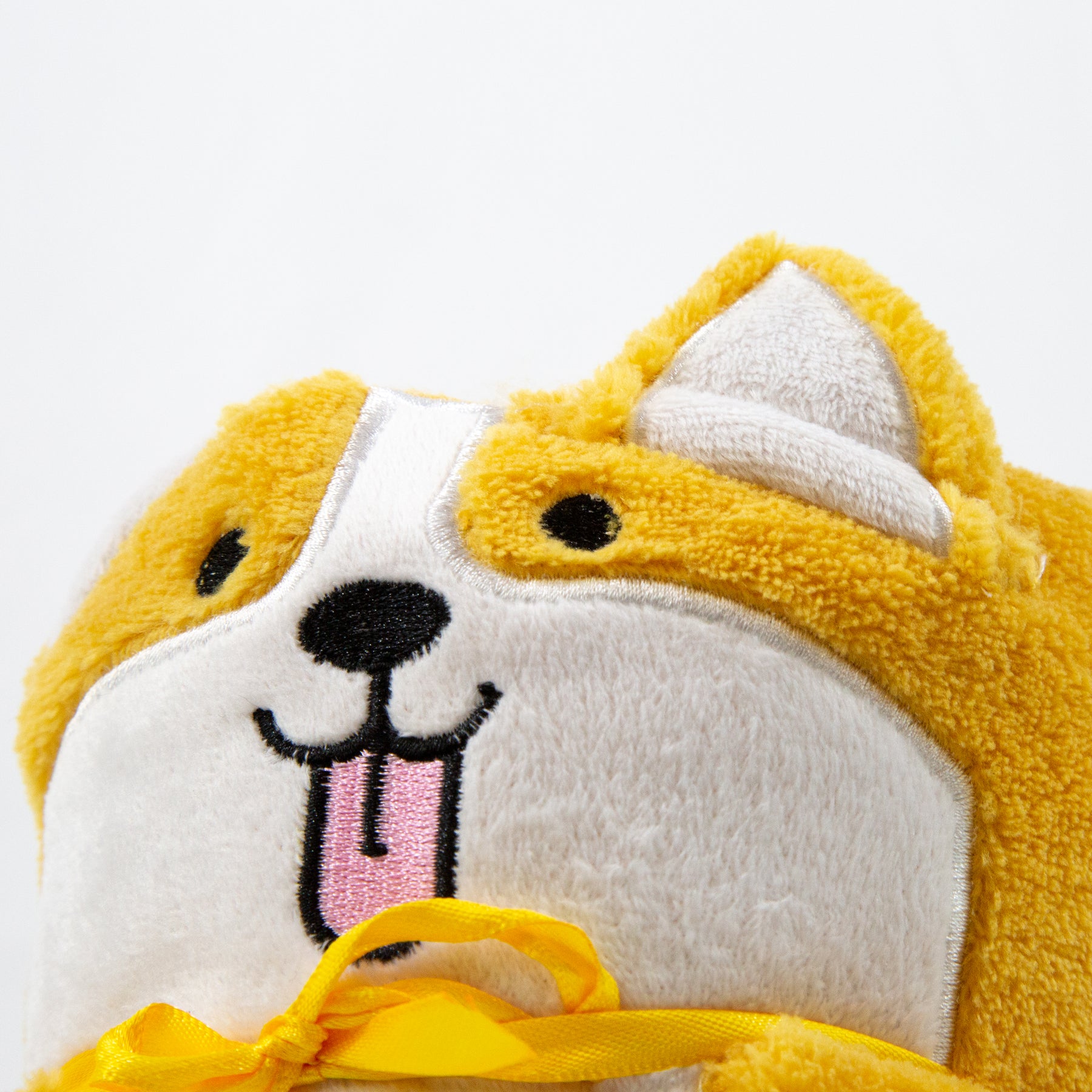 Corgi Plushy Blanket close up