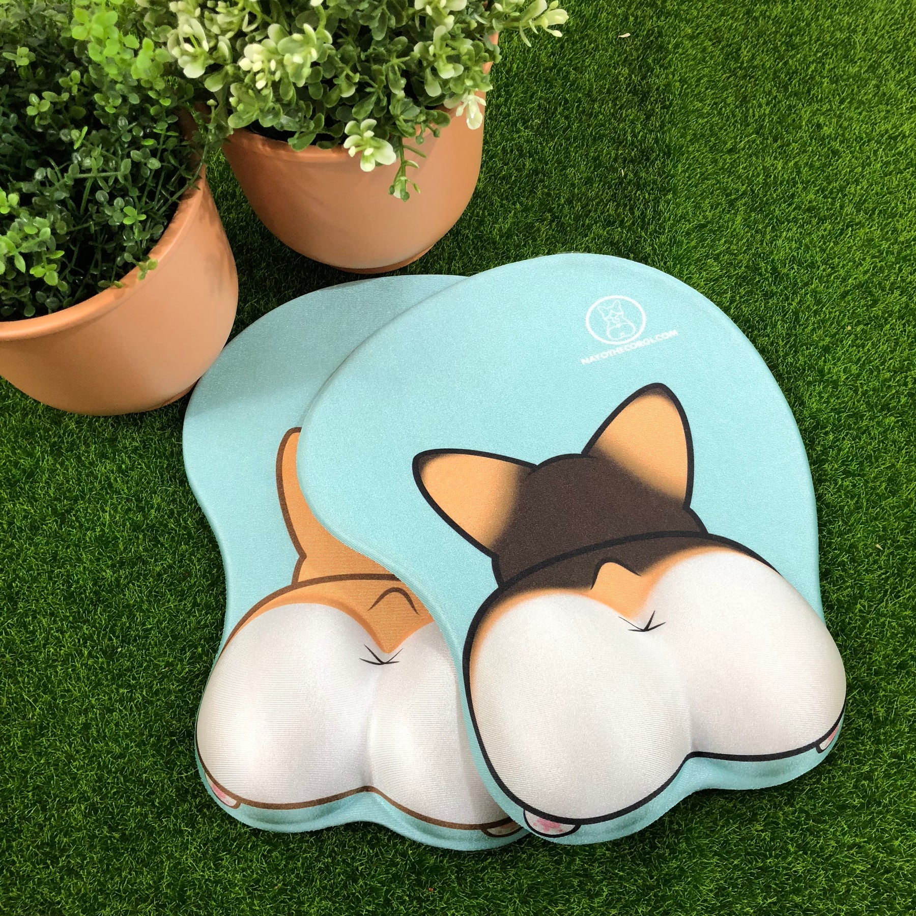3D Tan and Tri Color Corgi Butt handrest Mouse Pad On Green Background