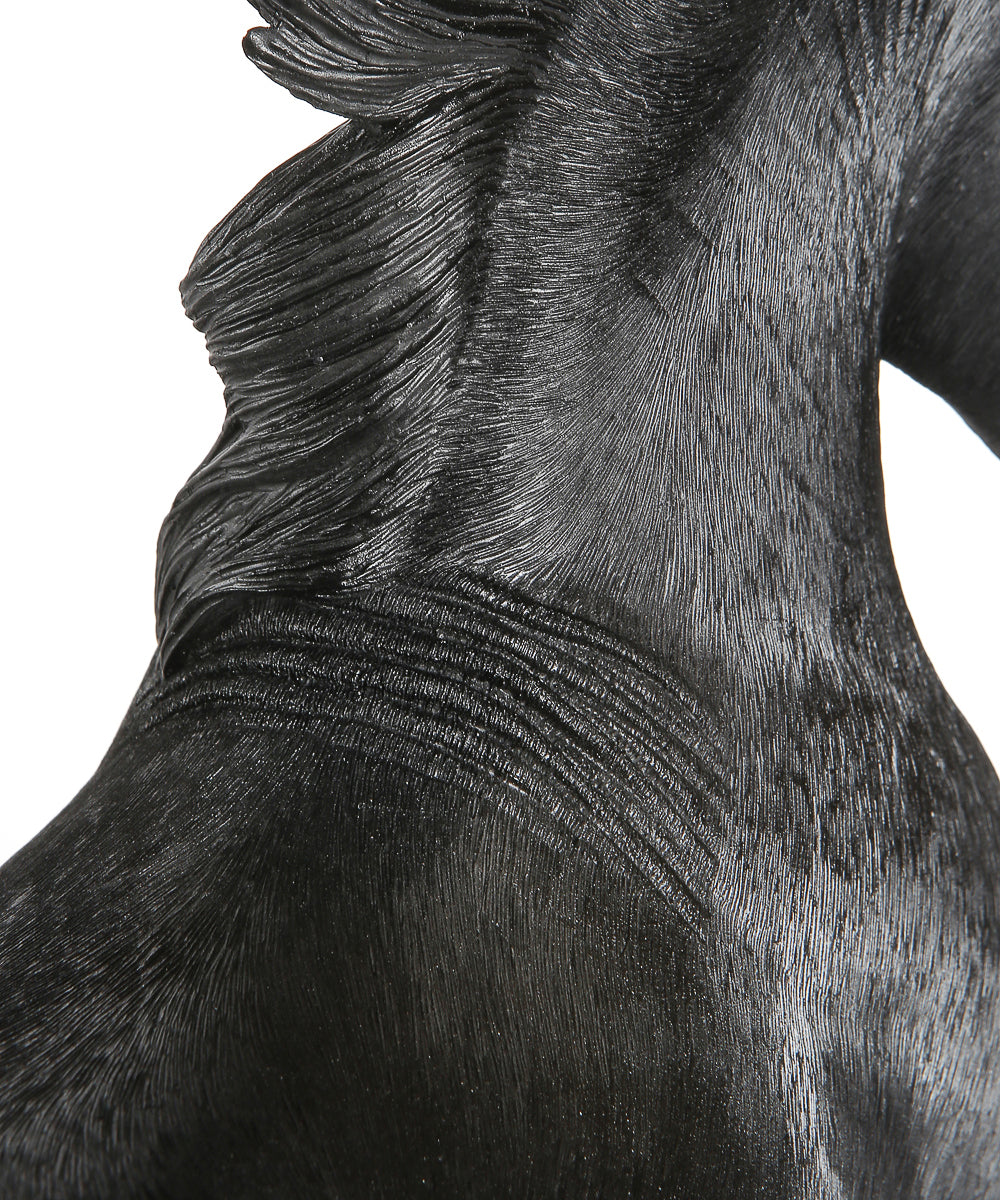 Handmade England Horse Statue close up