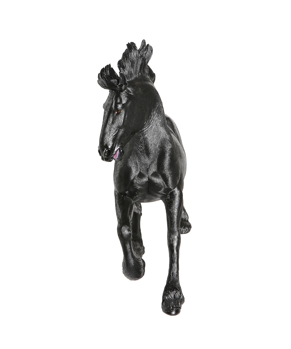 Handmade England Horse Statue front view