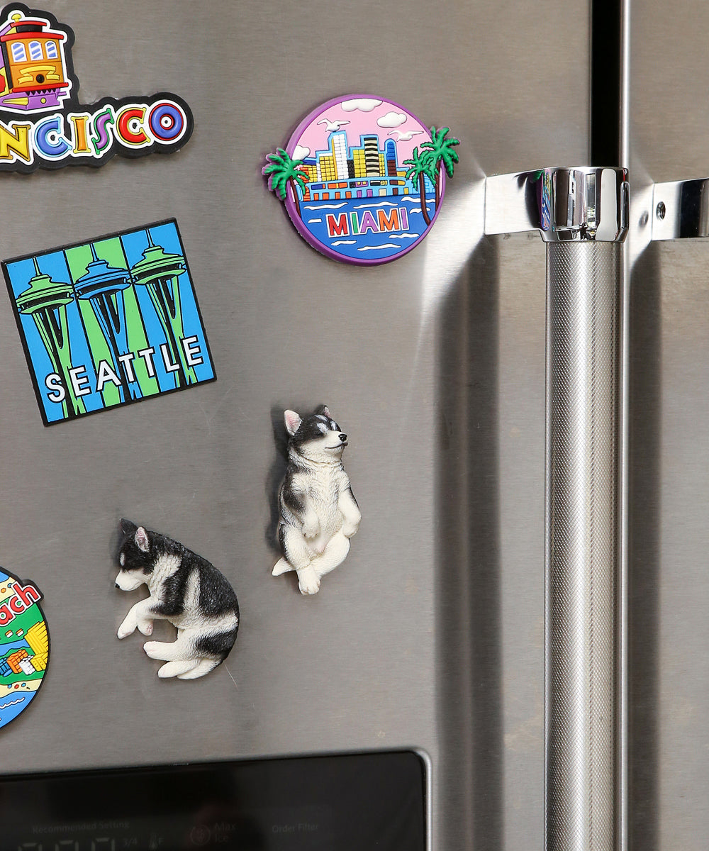 Sleeping Husky Magnet Set on fridge