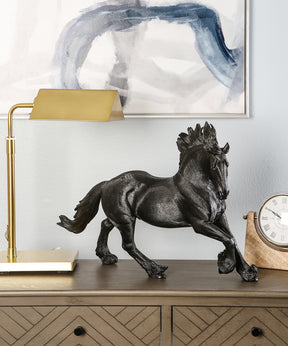 Handmade England Horse Statue on table