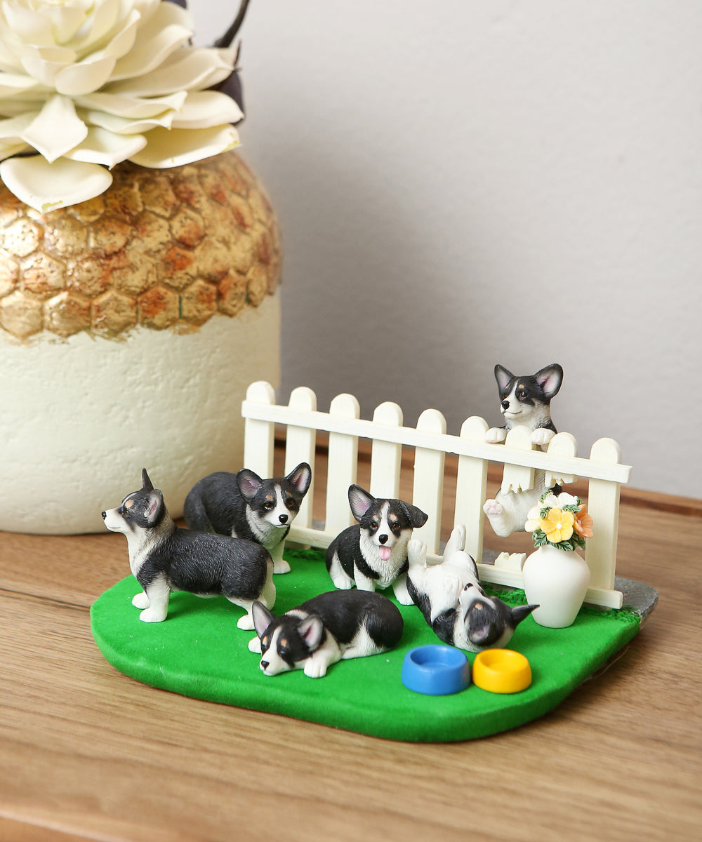 Garden Background Corgi Puppies Decoration Set